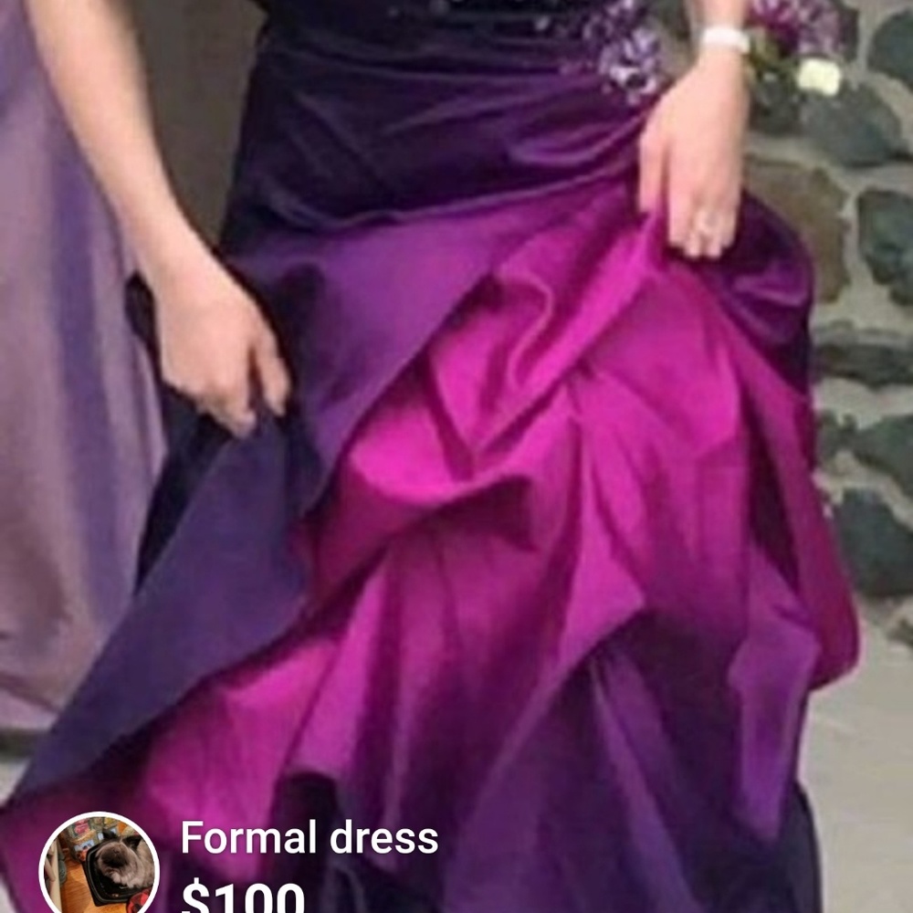 Prom dress - Picture 2 of 5